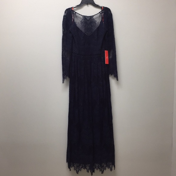 Monique Lhuillier Long Sleeve Formal Lace Gown - Picture 2 of 11